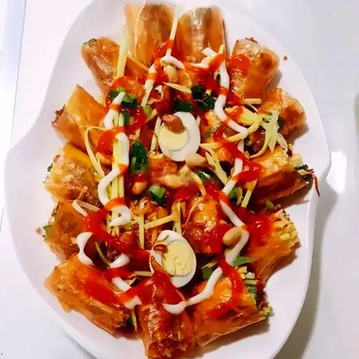 Bánh tráng cuốn - 28.000 ₫ tại Bánh Tráng Trộn 34 - Phan Văn Trị 