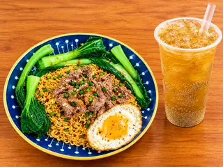 Hình ảnh Combo Mì Trộn Bò Trứng + 1 chai bí đao hạt chia nhà làm