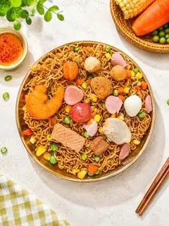 Hình ảnh Mì trộn thập cẩm full topping