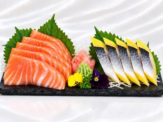 Hình ảnh SET SASHIMI CÁ HỒI NAUY+ CÁ TRÍCH (5m)