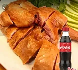 Hình ảnh Combo 1/2 gà hun khói - 1 coca