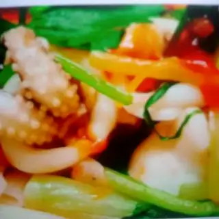 Hình ảnh Nui Xào Mực 