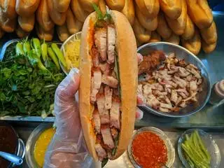 Bánh mì heo Quay - 44.999 ₫ tại Bánh Mì Mập - Huỳnh Mẫn Đạt