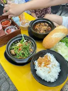 Combo ếch 2con + 2món ăn kèm - 120.000 ₫ tại Cháo Ếch Singapore 999 - Lê Văn Thọ