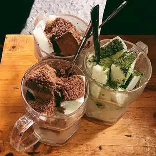 Hình ảnh Sữa chua dẻo Matcha VIP