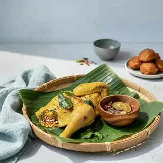 Gà Ủ Muối Hoa Tiêu 1/2 Con ( Không Chặt ) + Kèm 2 Hũ Sốt Chấm Muối Hoa Tiêu - 127.000 ₫ tại Gà Ủ Muối Hoa Tiêu Đệ Nhất - Sư Vạn Hạnh 