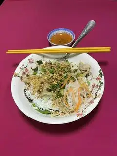 Bún tươi bò xào - 62.000 ₫ tại Bánh Cuốn & Bánh Ướt Song Trang - Phú Thọ