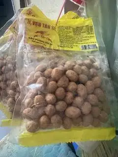 Đậu Phộng Da Cá Tỏi Ớt Vạn Tân - 17.000 ₫ tại Ăn Vặt A Quành - Cá Viên Chiên, Mì Trộn & Đậu Hủ Xóc Muối - An Dương Vương