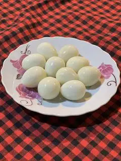 Trứng cút - 6.000 ₫ tại  Quán Cô Nhi - Bánh Canh Cá Lóc - Nguyễn Văn Nghi