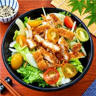 Hình ảnh Salad Gà Katsu