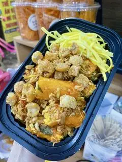 Hình ảnh Bánh tráng cuốn lắc mỡ hành tóp mỡ