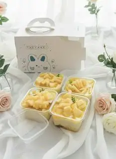 Tiramisu hủ nhỏ vị Dưa lưới - 57.600 ₫ tại Bánh Ngọt Mà Không Ngọt - Mì Cay, Tiramisu & Bánh kem - Gò Xoài