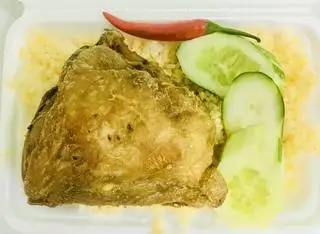 Hình ảnh Cơm Má Đùi Sốt Tương Tỏi ( New )