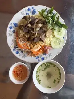 Hình ảnh Cơm lòng gà