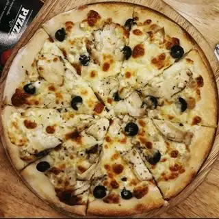Hình ảnh P4 - Pizza Gà Nấm Chicken Mythic. 25cm cắt 8
