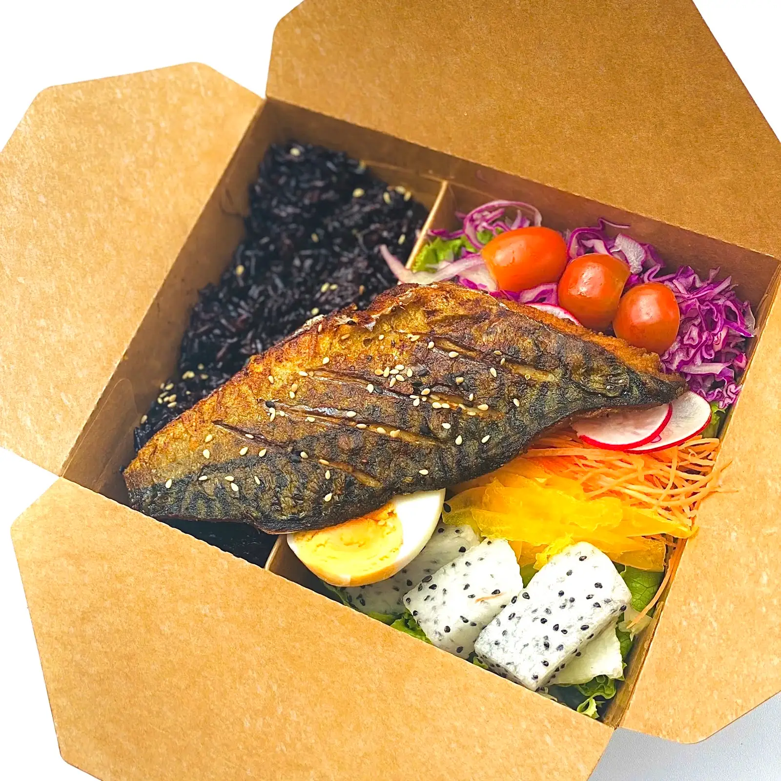 Hình ảnh Cơm Lứt Cá Saba Nauy và Salad