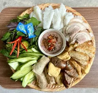 Hình ảnh Bún đậu đầy đủ