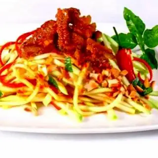 Hình ảnh Gỏi xoài khô bò