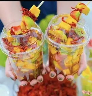 Hình ảnh Xoài mix cóc - bò khô lắc mắm Thái