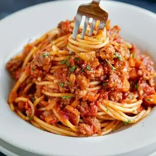 Hình ảnh Mì Ý sốt Bò Spaghetti Bolognese Size M