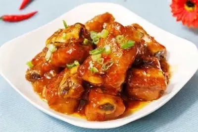 Hình ảnh cơm tám sườn chua ngọt