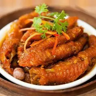 Hình ảnh Chân gà hấp tàu xì