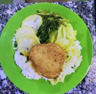 Cơm chả cá chay  - 33.000 ₫ tại Cơm Chay Diệu Quyên - Nguyễn Văn Lạc