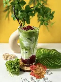 Hình ảnh Trà sữa matcha đậu đỏ