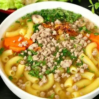 Hình ảnh Nui thịt bằm + Trứng Cút 