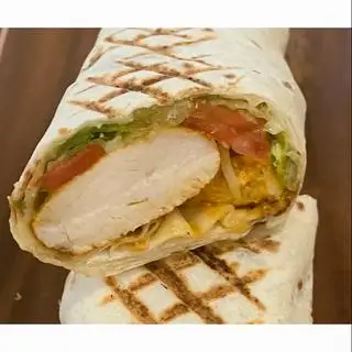 Hình ảnh 2. SHISH TAWOOK CHCIKEN WRAP