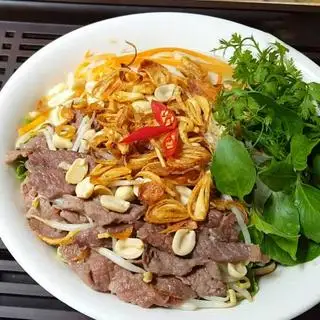 Hình ảnh Mì trộn bò