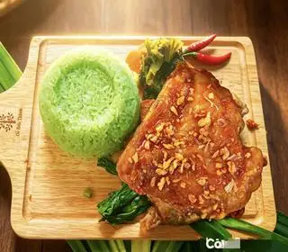 Cơm gà lá dứa sốt mắm tỏi - 57.999 ₫ tại Chicken Baby - Cơm Gà & Mì Trộn - Thành Thái