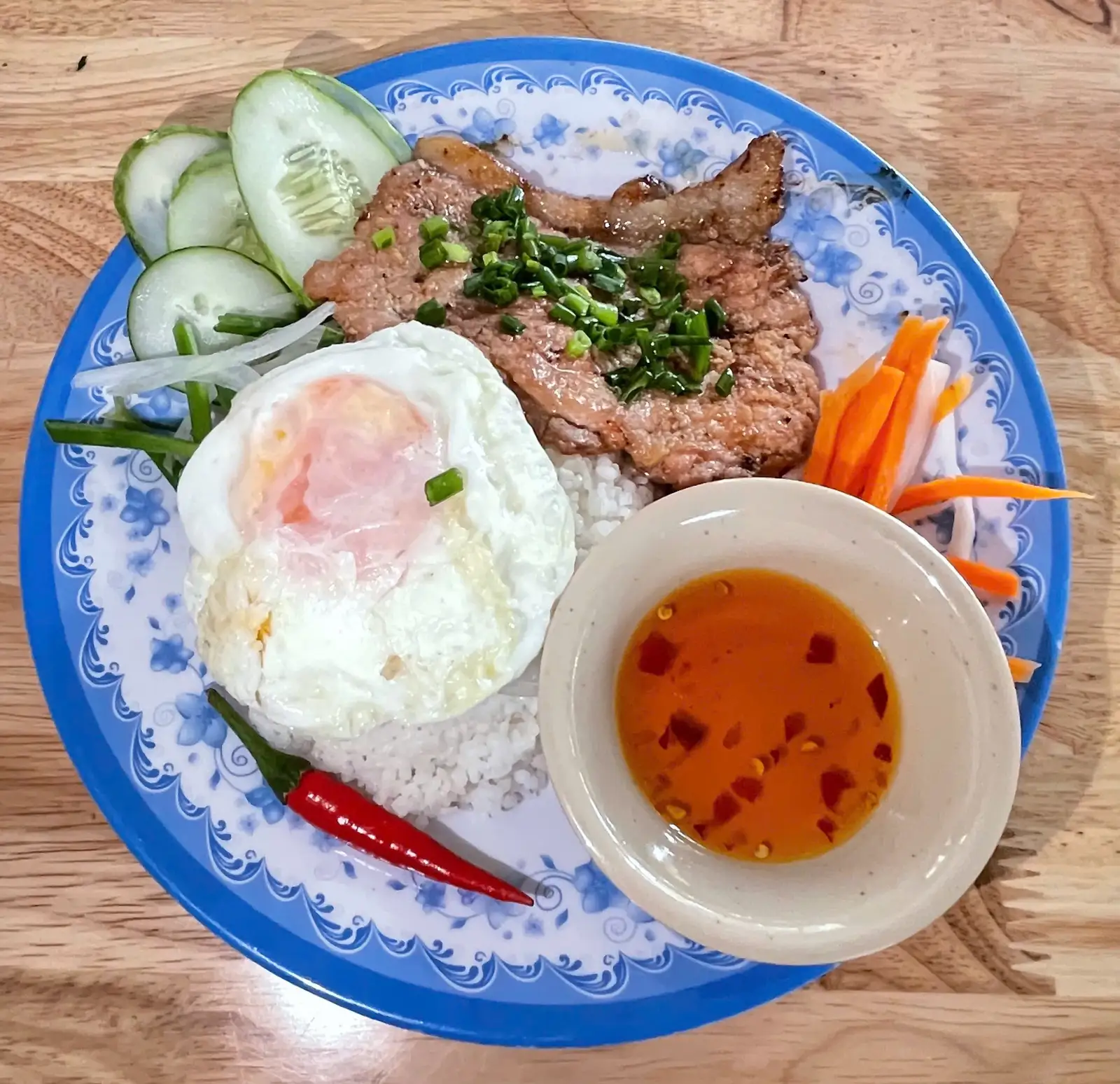 Hình ảnh cơm sườn trứng 