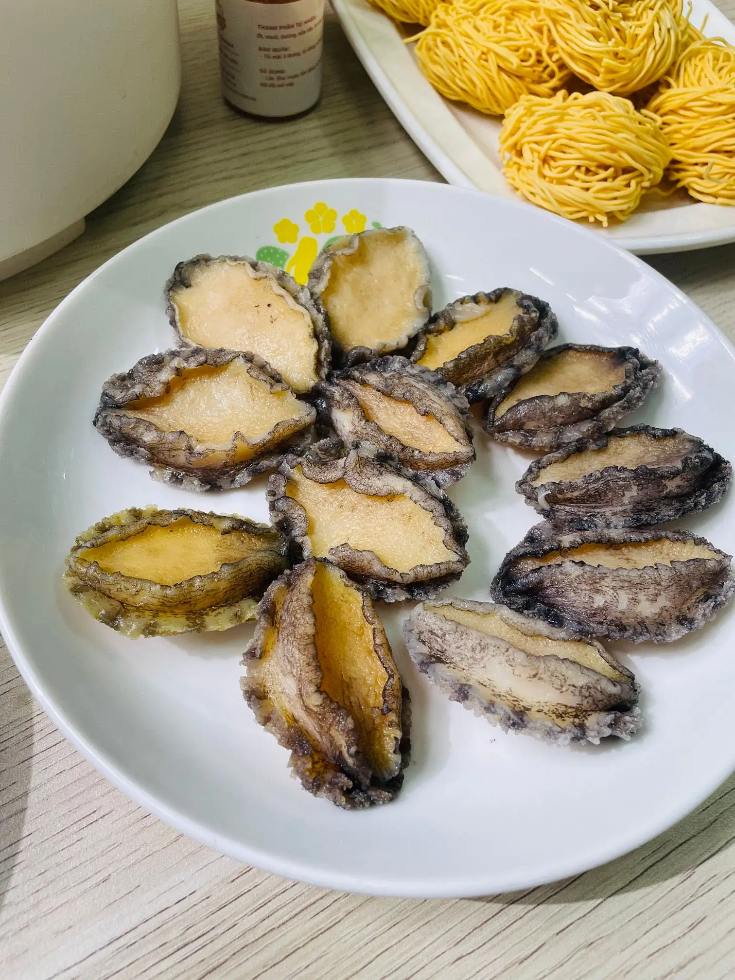 Hình ảnh Nõn bào ngư thêm (1 con)