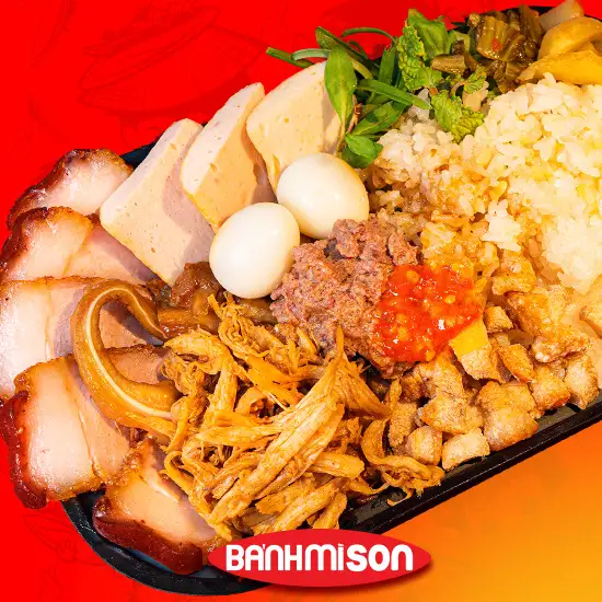 Xôi Son thập cẩm trứng cút - 65.000 ₫ tại Bánh Mì Son - Nguyễn Thị Minh Khai
