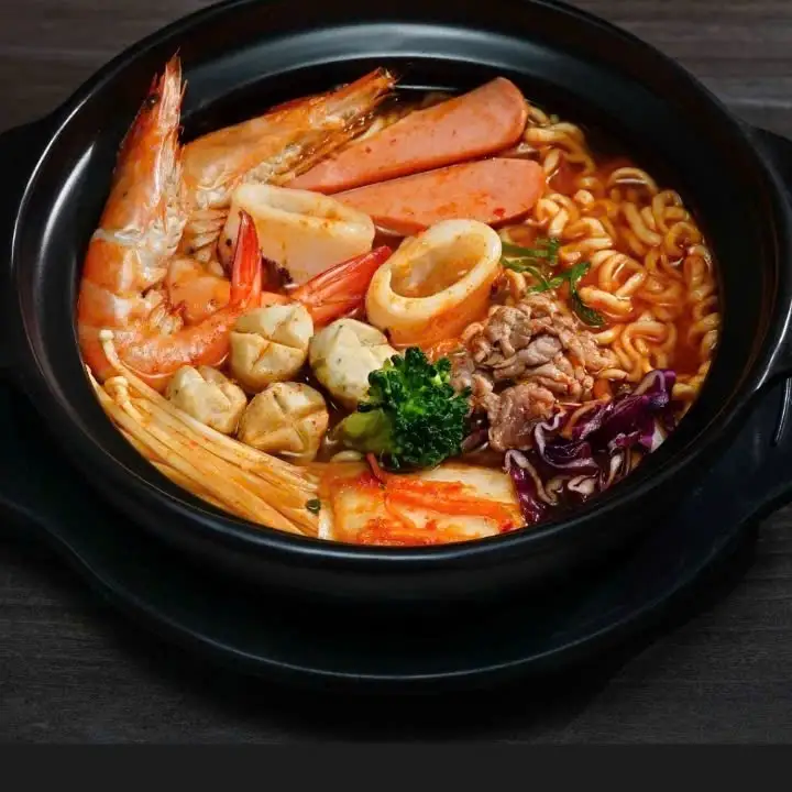 mì thập cẩm  - 86.000 ₫ tại Mì Cay Seoulcay - Gò Dầu