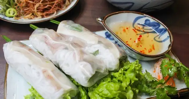 gỏi cuốn tai heo..2 cuốn  - 25.000 ₫ tại 148 - Bún Mắm Nêm & Gỏi Cuốn - Trần Đình Xu