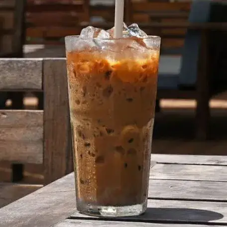 CÀ PHÊ SỮA ĐÁ  - 21.000 ₫ tại Bánh Mì Hồng Liên - Nguyễn Thị Minh Khai