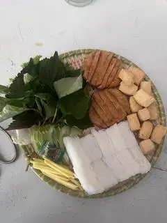 Bún đậu chả cốm - 53.000 ₫ tại Bún Đậu Mắm Tôm A Kha - Dương Đình Hội