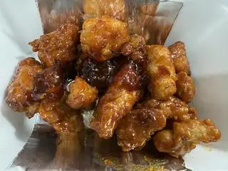 Hình ảnh Gà chiên sốt cay