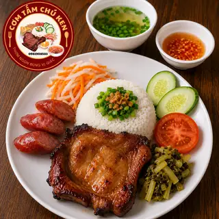 Cơm tấm sườn lạp xưởng - 65.000 ₫ tại Cơm Tấm Chú Ken - Tôn Đản