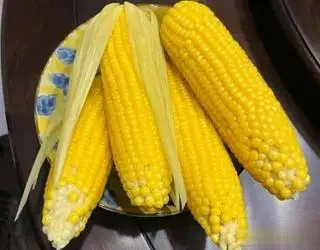Bắp Mỹ - 19.000 ₫ tại Trái Cây Gọt Sẵn Sạch Dì Hải - An Bình