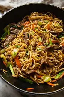 Mì xào bò Mỹ - 75.000 ₫ tại Kim Ăn Vặt - Lẩu Chả Cá Thác Lác & Sữa Chua Trái Cây - Cao Thắng