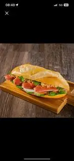 Hình ảnh BÁNH MÌ XÚC XÍCH RUỐC 