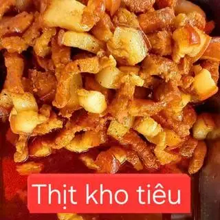 Thịt kho tiêu  - 50.000 ₫ tại Cơm Tấm Lan - Cơm Sườn, Bún Thịt Nướng & Cơm Trưa Văn Phòng - Lê Đức Thọ