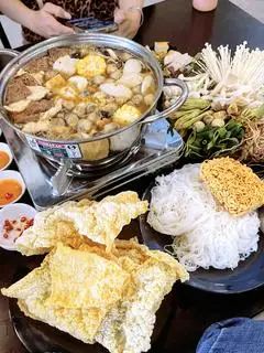 Lẩu Dê chay 4 Người - 263.000 ₫ tại Lẩu Chay Nhà Đan - Phạm Văn Đồng
