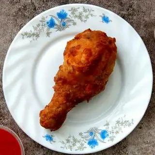 Hình ảnh 2 đùi gà chiên truyền thống
