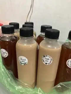 Trà sữa không topping - 25.000 ₫ tại Tiệm Trà Chàng Hí - 122/41A Bùi Đình Túy