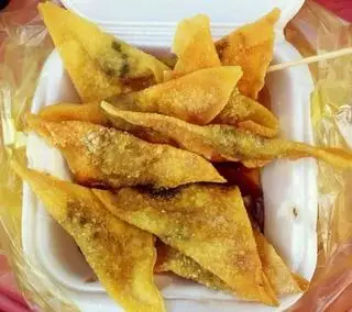 Hoành thánh - 15.000 ₫ tại  Ăn Vặt Chị Na - Cá Viên Chiên & Mỳ Trộn - An Dương Vương