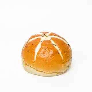 Cream Cheese Garlic Bun - 55.000 ₫ tại Every Half Coffee Roasters - Saigon Riverside